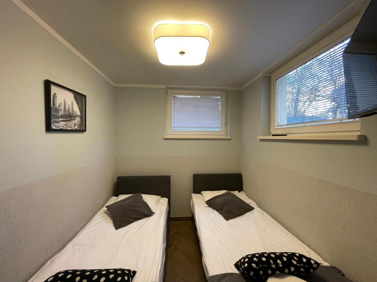 Apartament M7 Main Square With Free Parking Friends Escape Kraków Zewnętrze zdjęcie
